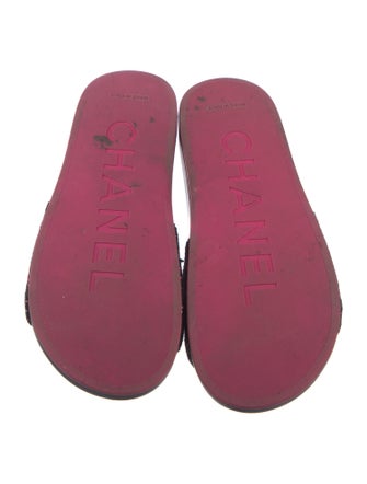 Chanel 2017 Interlocking CC Logo Slides