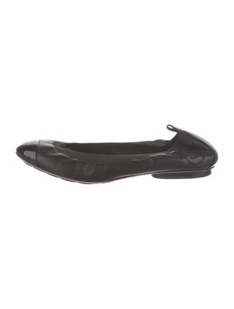 Chanel Interlocking CC Logo Leather Flats