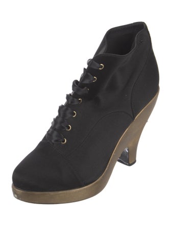 Chanel 2010 Interlocking CC Logo Lace-Up Boots