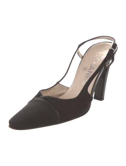Chanel Interlocking CC Logo Slingback Pumps