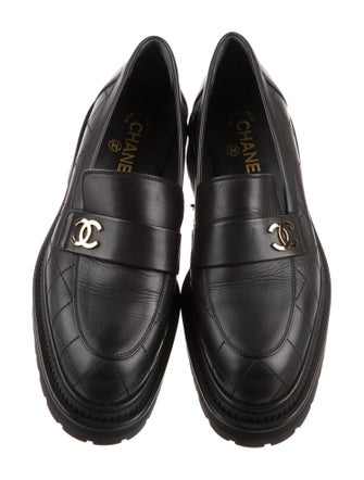 Chanel 2023 Interlocking CC Logo Loafers