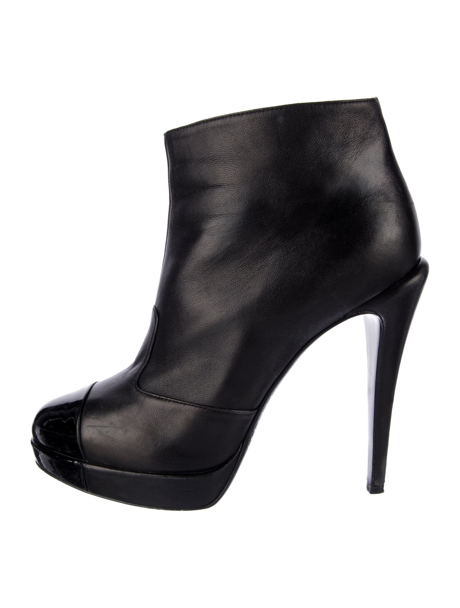 Chanel 2011 Interlocking CC Logo Boots