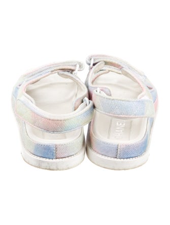 Chanel 2022 Gate No. 5 Slides