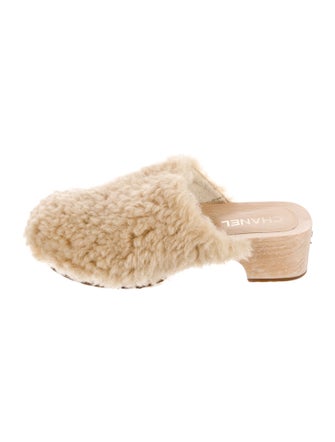 Chanel 2022 Interlocking CC Logo Mules