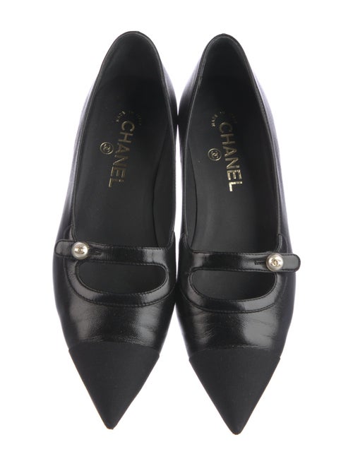 Chanel 2024 Interlocking CC Logo Flats