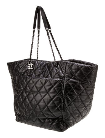 Chanel Week End On Mars Tote