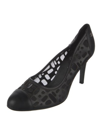 Chanel Interlocking CC Logo Mesh Pumps