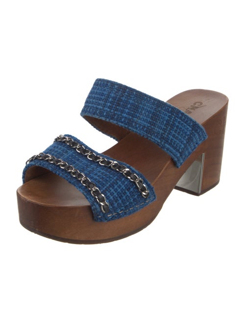 Chanel 2020 Chain-Link Accent Slides