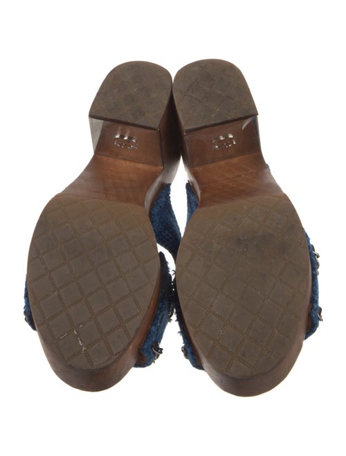 Chanel 2020 Chain-Link Accent Slides