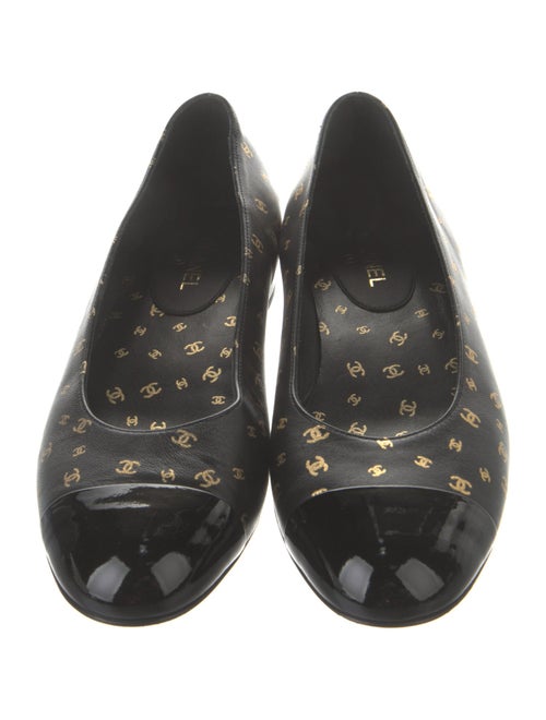 Chanel 2023 Interlocking CC Logo Flats