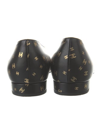 Chanel 2023 Interlocking CC Logo Flats