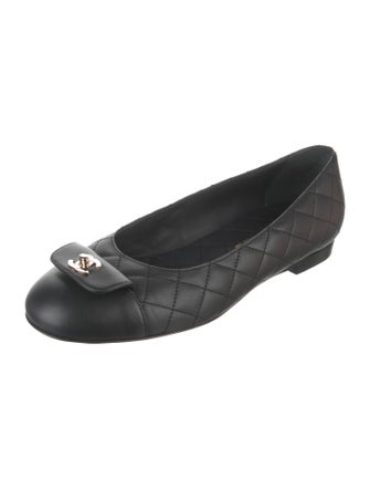 Chanel 2024 Interlocking CC Logo Flats