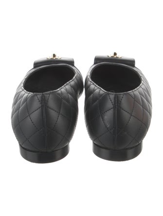 Chanel 2024 Interlocking CC Logo Flats