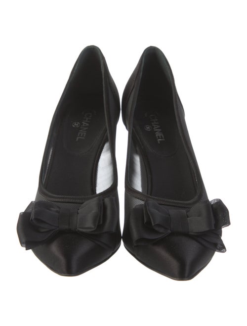 Chanel 2017 Interlocking CC Logo Pumps