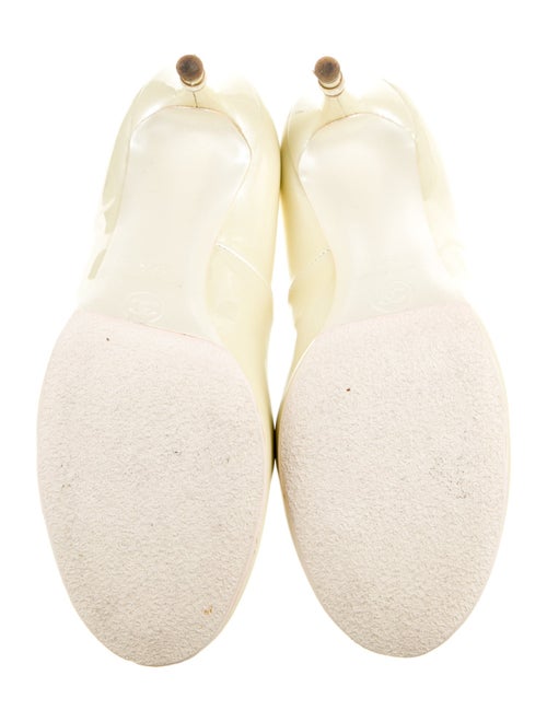 Chanel Interlocking CC Logo Patent Leather Slingback Pumps