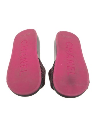 Chanel 2017 Interlocking CC Logo Slides
