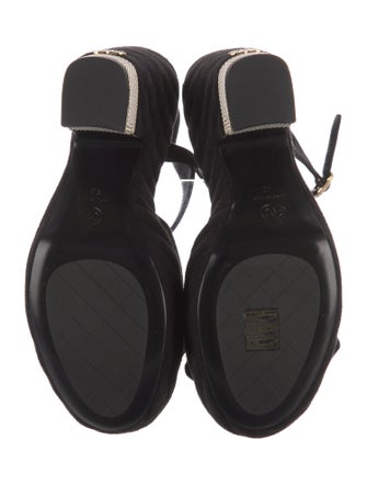 Chanel 2025 Interlocking CC Logo Slingback Sandals