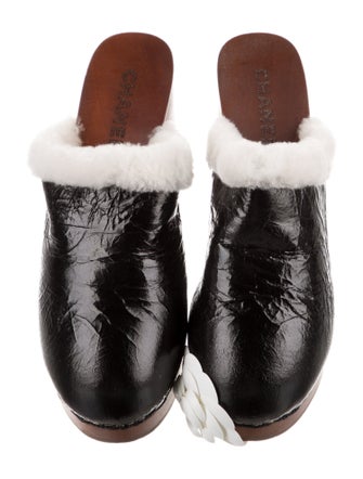 Chanel 2023 Coco Neige Mules