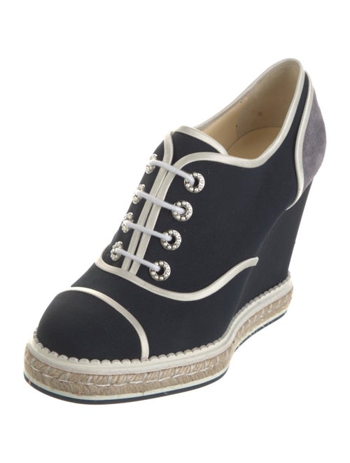 Chanel Interlocking CC Logo Canvas Pumps