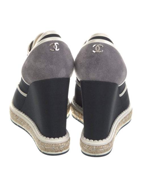 Chanel Interlocking CC Logo Canvas Pumps