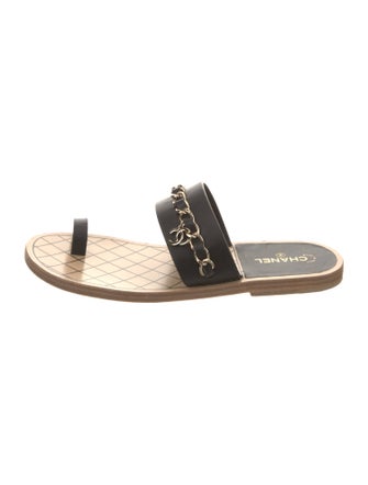 Chanel 2019 Interlocking CC Logo Slides