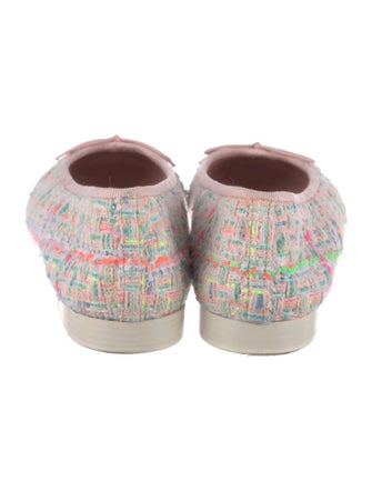 Chanel 2024 Interlocking CC Logo Flats