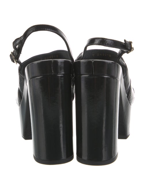 Chanel 2023 Interlocking CC Logo Slingback Sandals