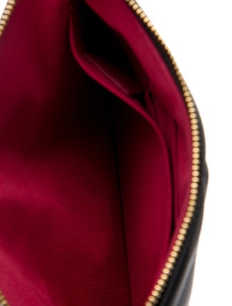 Chanel Small 19 O-Case