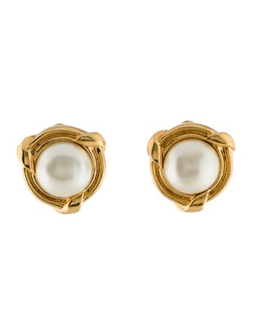 Chanel Clip-On Vintage Faux Pearl Earrings