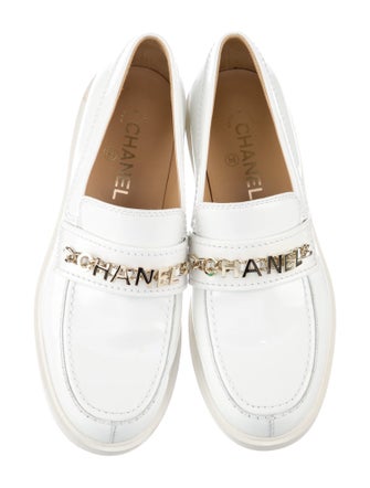 Chanel 2021-2022 Interlocking CC Logo Loafers