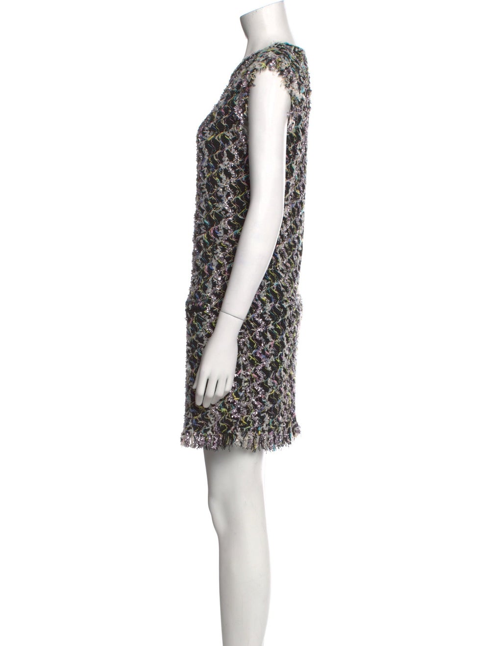 Look 17 from the Pre-Spring 2022 Lookbook. Chanel… - image 2