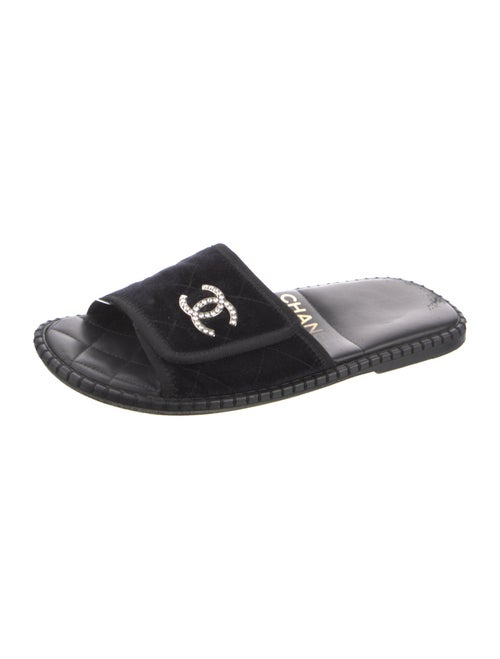 Chanel 2023 Interlocking CC Logo Slides