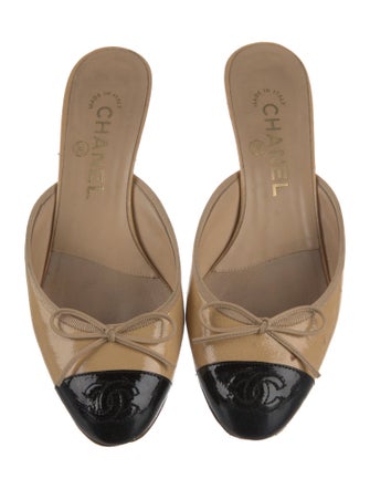 Chanel Lambskin Colorblock Pattern Mules