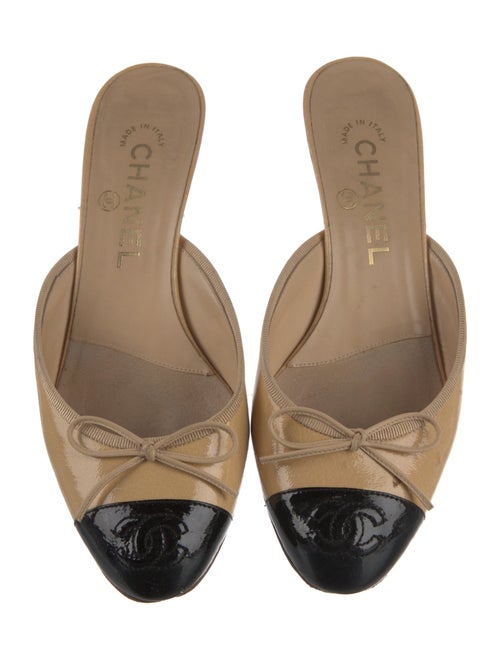 Chanel Lambskin Colorblock Pattern Mules
