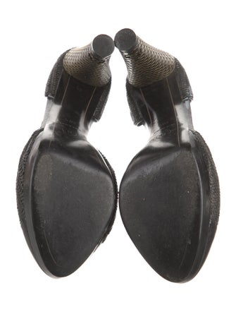 Chanel 2008 Interlocking CC Logo D'Orsay Pumps