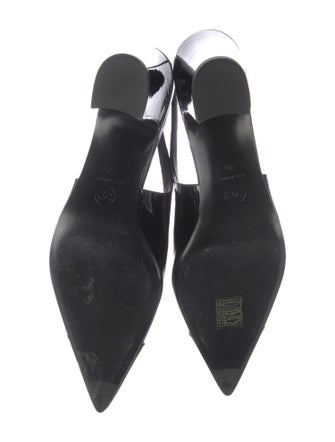 Chanel 2023 Interlocking CC Logo Slingback Pumps
