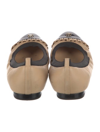 Chanel Interlocking CC Logo Leather Ballet Flats