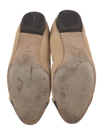 Chanel Interlocking CC Logo Leather Ballet Flats