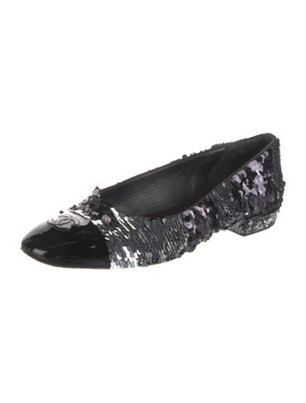 Chanel 2022 Interlocking CC Logo Ballet Flats