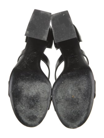 Chanel 2022 Interlocking CC Logo Slides