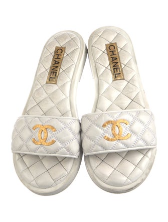 Chanel 2023 Interlocking CC Logo Slides