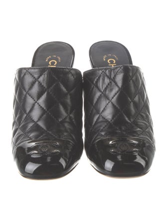 Chanel 2018 Interlocking CC Logo Mules