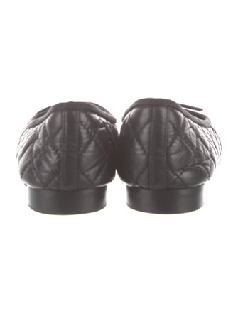 Chanel Interlocking CC Logo Leather Ballet Flats