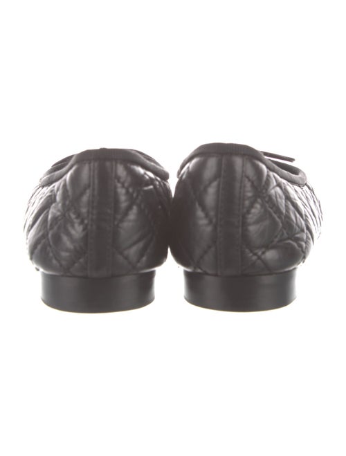 Chanel Interlocking CC Logo Leather Ballet Flats