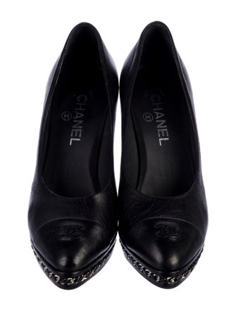Chanel 2014 Interlocking CC Logo Pumps