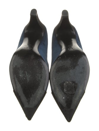 Chanel 2017 Interlocking CC Logo Pumps