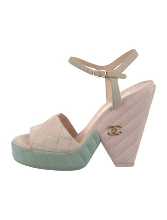 Chanel Interlocking CC Logo Suede Espadrilles