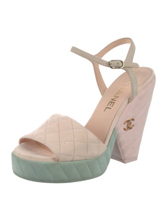 Chanel Interlocking CC Logo Suede Espadrilles