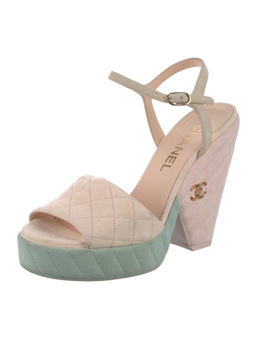 Chanel Interlocking CC Logo Suede Espadrilles