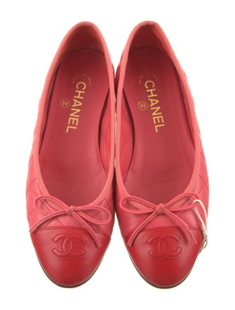 Chanel Interlocking CC Logo Lambskin Flats